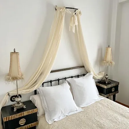 Servilia ゲストハウス 2*