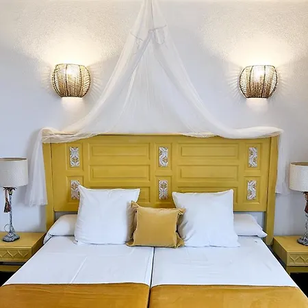 Servilia Guest house 2*