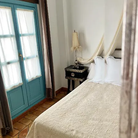 Servilia Gasthuis 2*